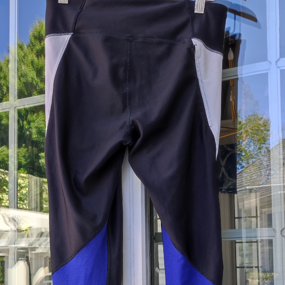 Under armour leggins